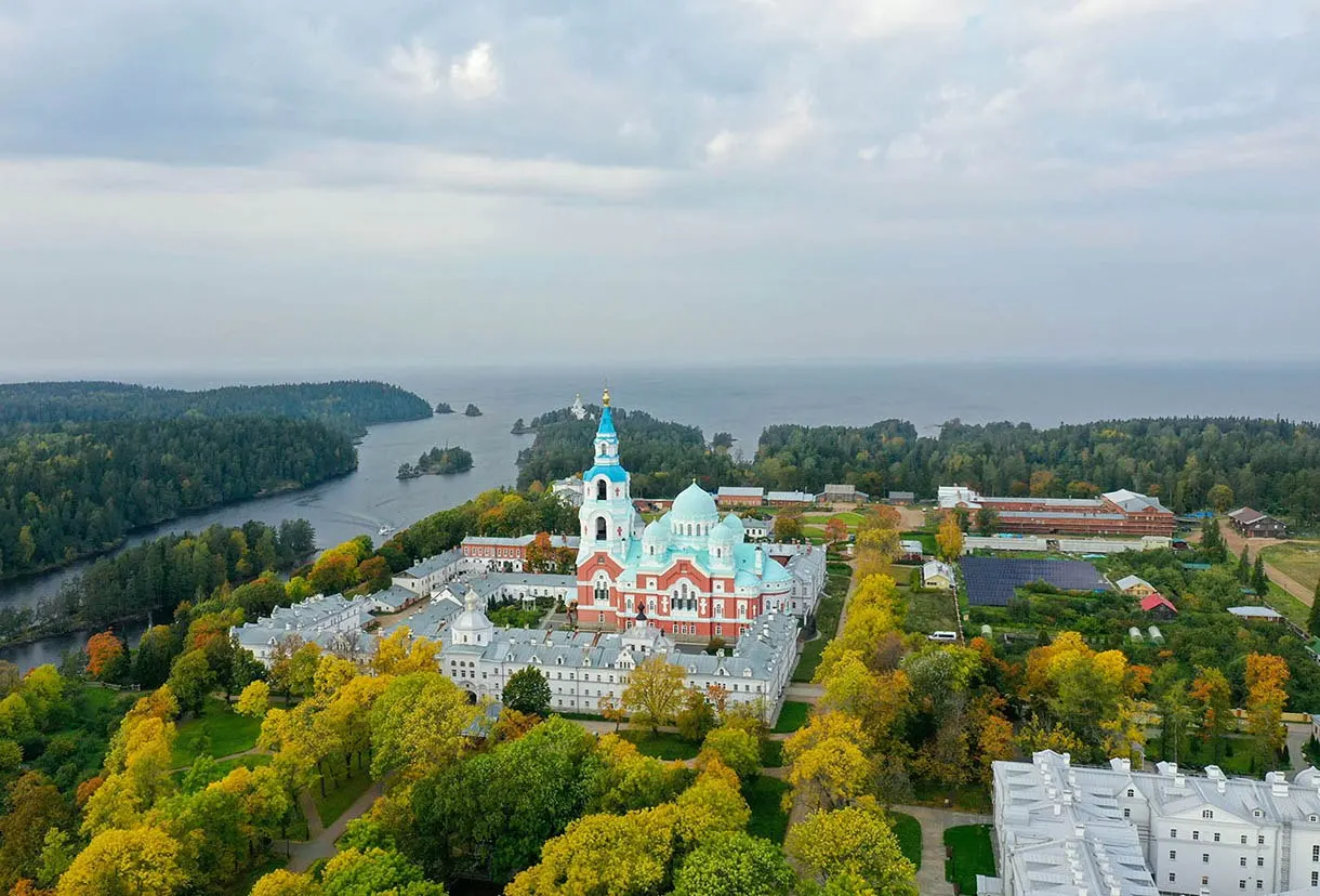 Прогноз по регионам Северо-Запада на 25 мая: осадки, ветер и ожидаемые дневные температуры.