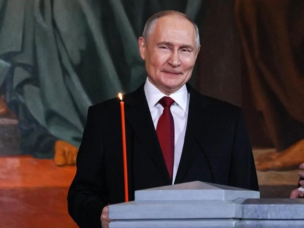 Президент России присвоил женщине из Рязани звание «Мать‑героиня». Кроме того, нескольким семьям были вручены ордена.