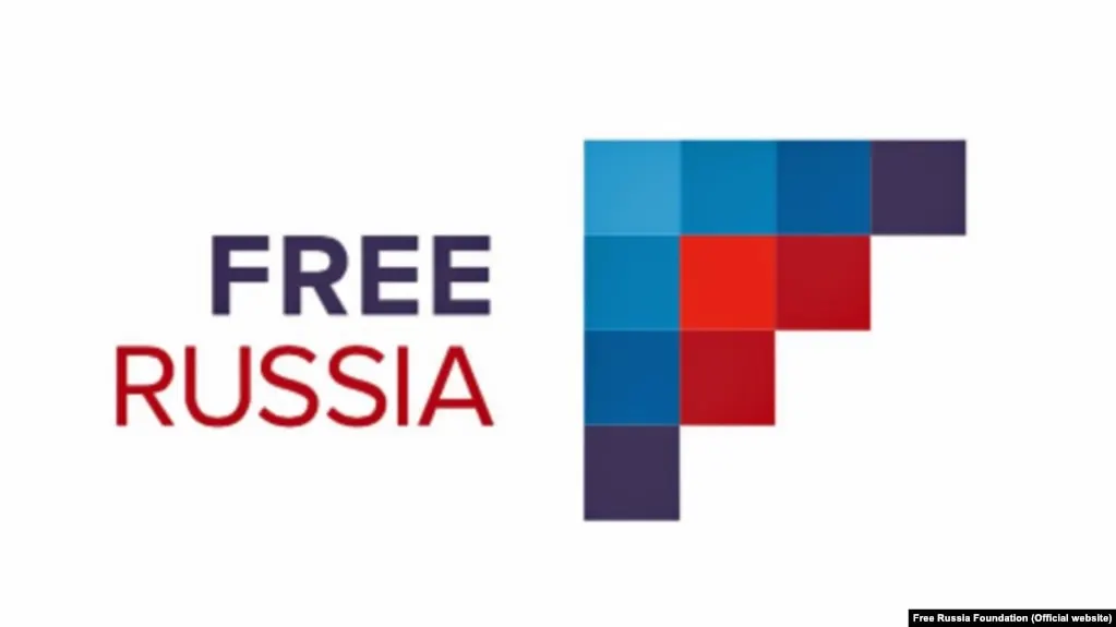 Росфинмониторинг внёс в свой реестр руководителей фонда «Свободная Россия». В отношении них, по данным фонда, начаты уголовные дела; организация называет это частью репрессий и обещает продолжать работу.
