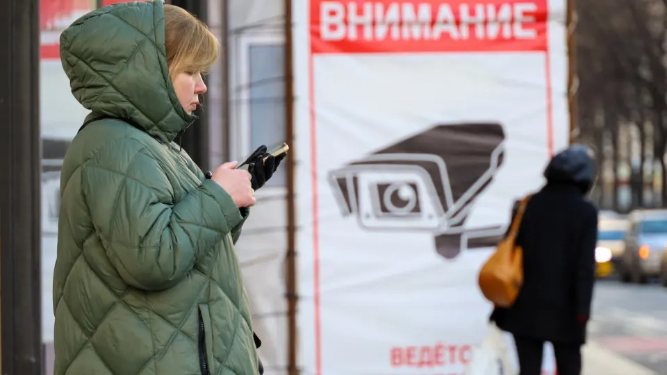 В мессенджере, который продвигают власти, сообщения со ссылками на ключи для VPN исчезают без согласия пользователей, а повторная отправка приводит к принудительному выходу из учётной записи.
