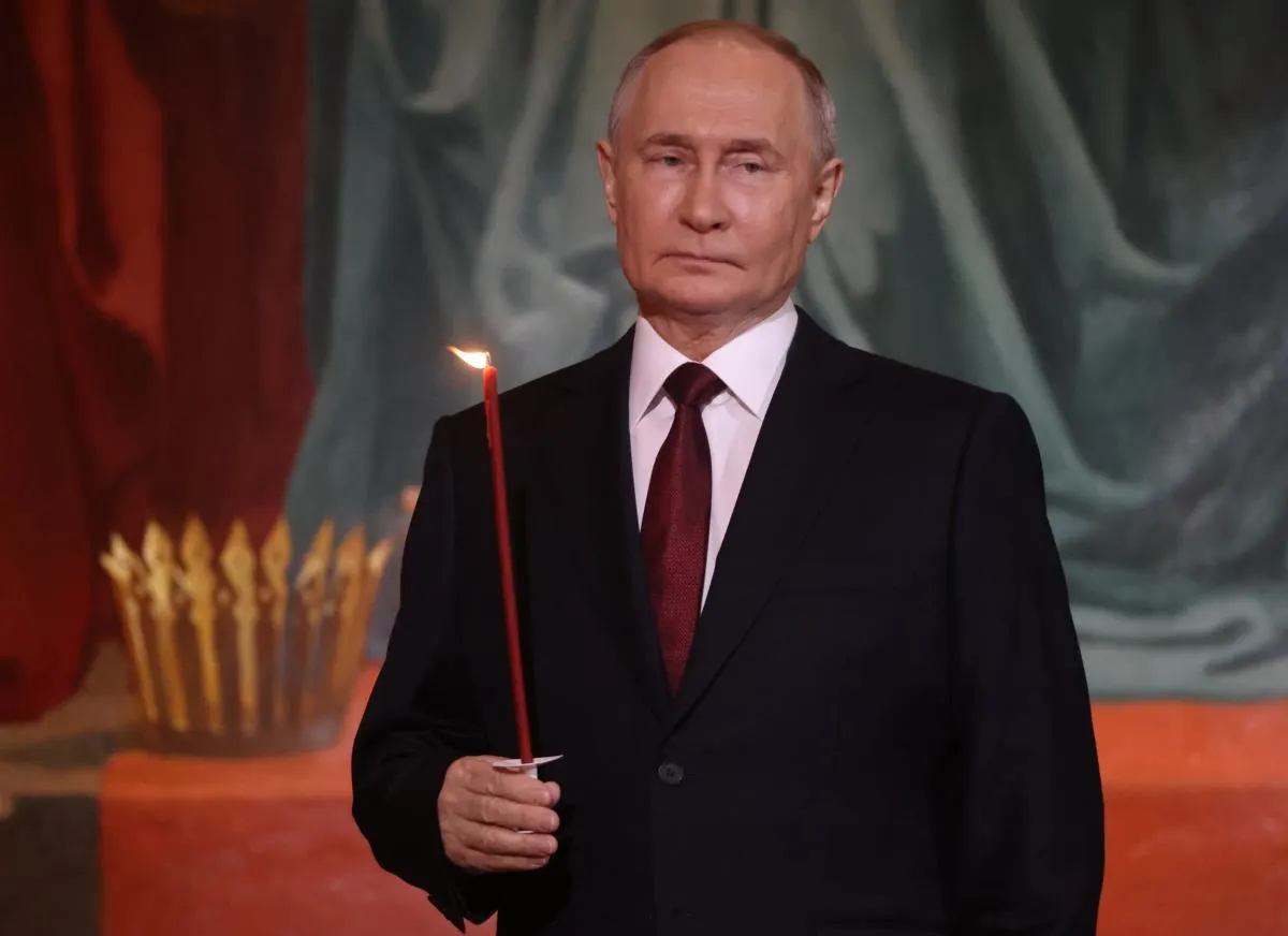 Аналитики предупреждают, что давление на российское руководство усиливается; среди возможных исходов — переворот элиты, убийство, показательный процесс или внутренняя конфронтация силовых структур.