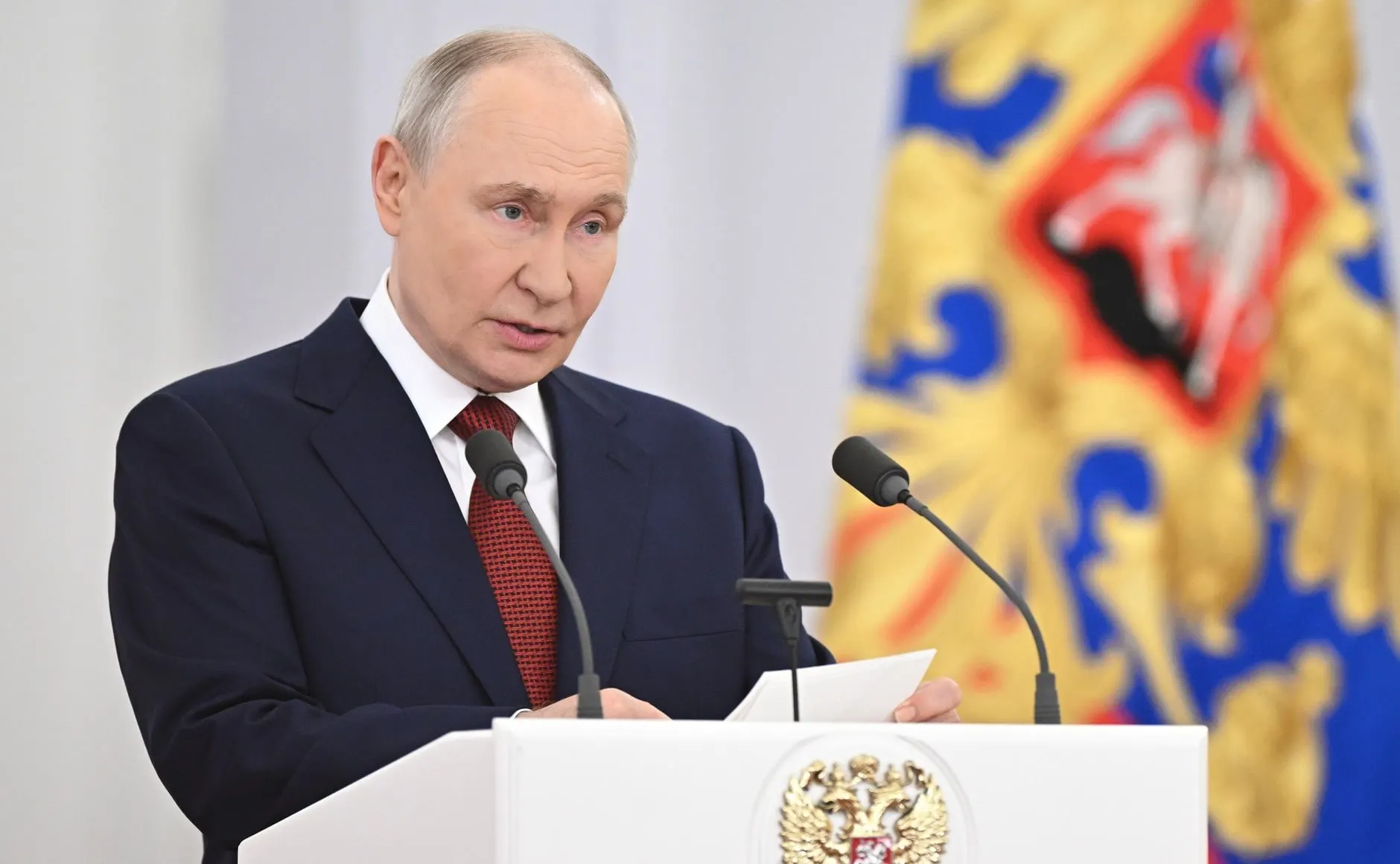 Президент заявил, что Россия добьется своих целей в СВО, назвал западные санкции «рекордными», и обозначил приоритеты бюджета на ближайшие три года — оборона, социальные задачи и поддержка экономики.