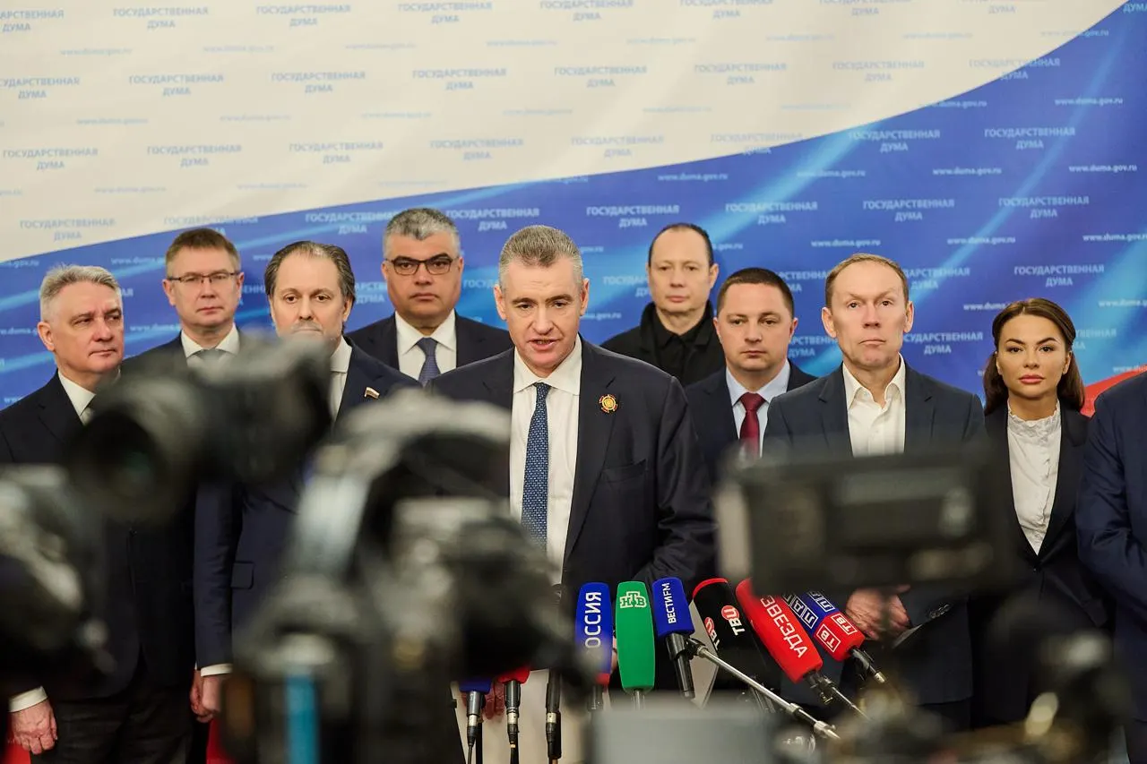 Партия внесла в правительство законопроект о ликвидации 28 штрафов за формальные или устаревшие нарушения — от потери паспорта и тонировки до самовольной перепланировки и случайного сбора грибов.