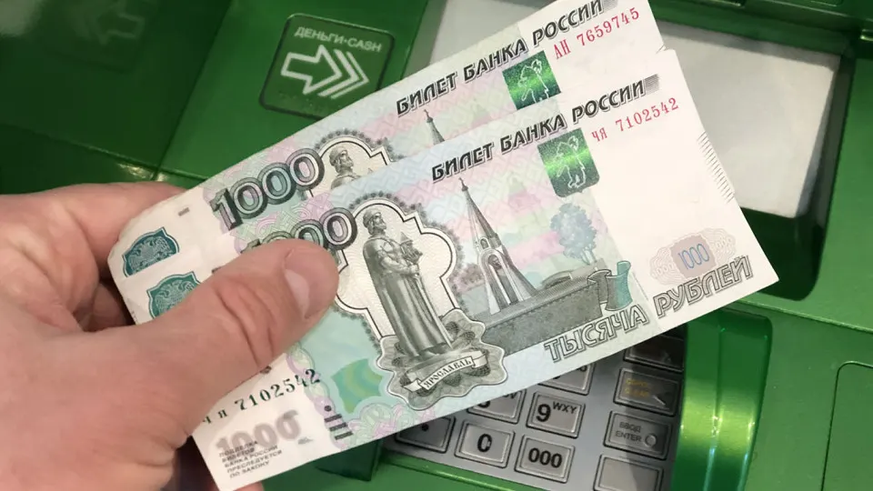 Госорганы предлагают лимиты на снятие наличных и переводы по номеру телефона, чтобы снизить риски хищения и противодействовать мошенничеству в банковской системе.