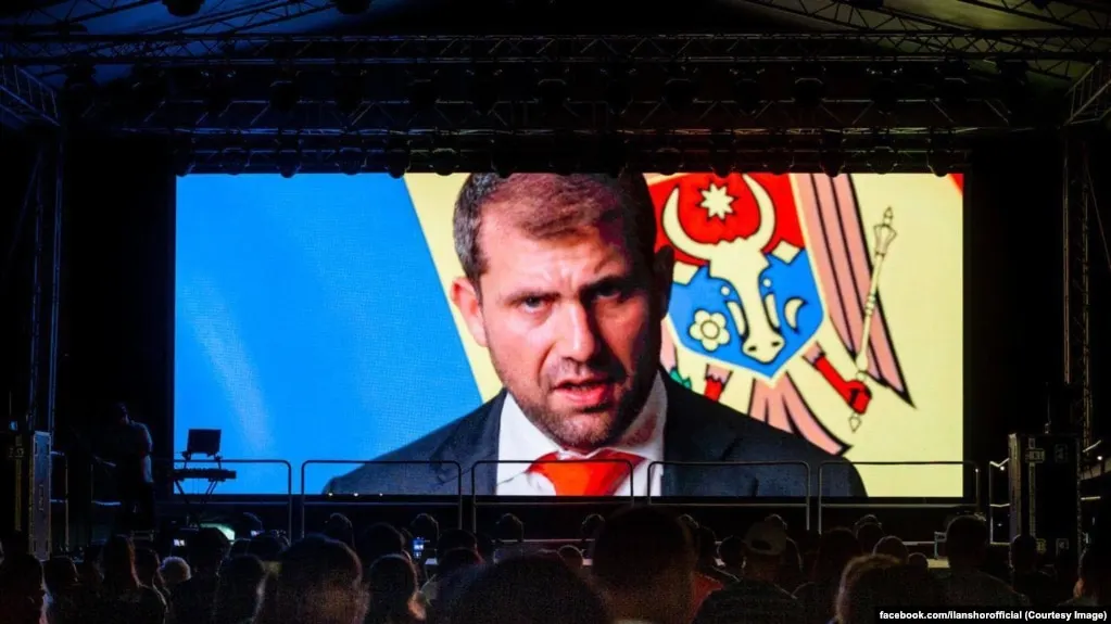 Через сеть фиктивных фирм и банки по всему миру A7 перевела более 6,9 млрд долларов, обходя санкции против России; расследование освещает механизм и участников.
