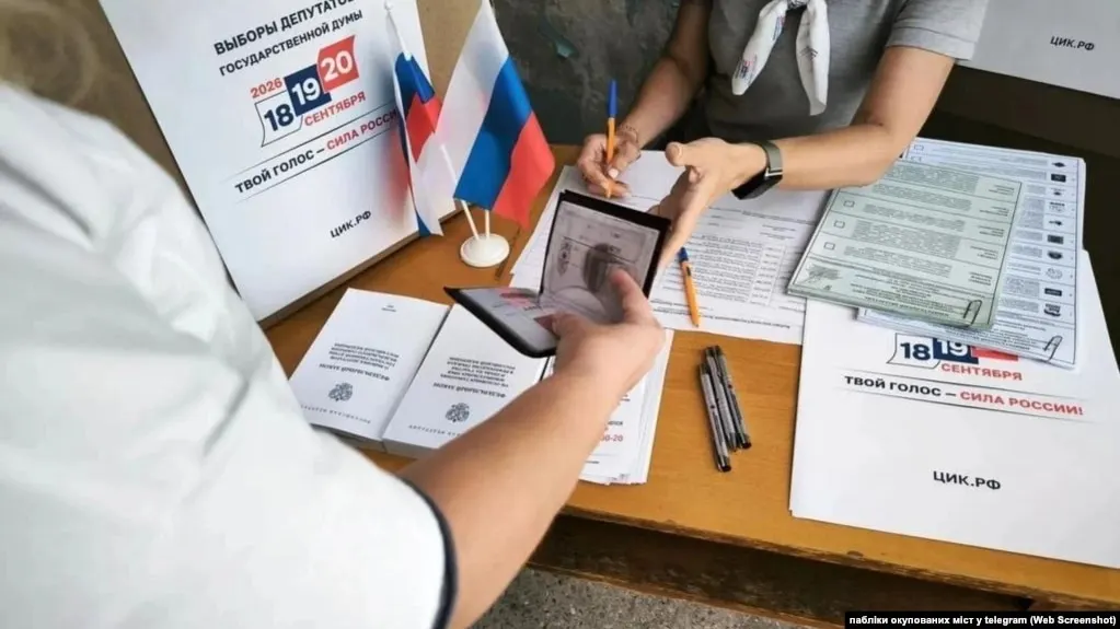 По регионам фиксируют попытки недопуска наблюдателей и случаи фальсификаций бюллетеней; возбуждены уголовные дела, Центризбирком констатирует минимальные сбои.