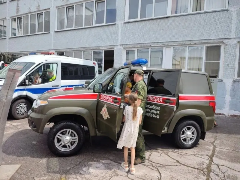 Министерство обороны предложило расширить полномочия военной полиции, включая опрос граждан, проверку документов и возможность розыскной деятельности.