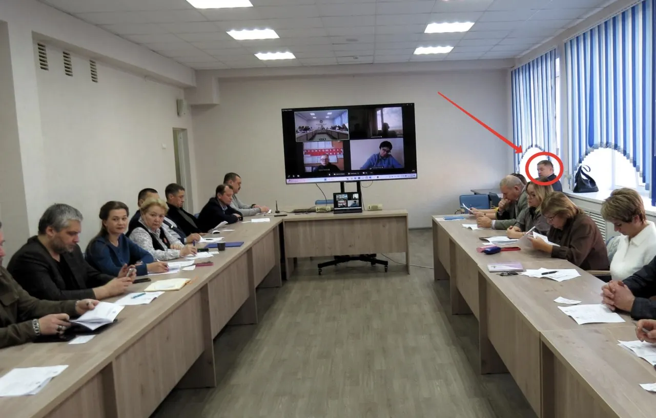 Сыктывкарский суд признал Алексея Кулиша виновным в переводе средств в ФБК и вынес штраф; Верховный суд Коми сохранил штраф, частично смягчил приговор и снял запрет на администрирование сайтов; при этом ему разрешено занимать руководящие должности в НКО.